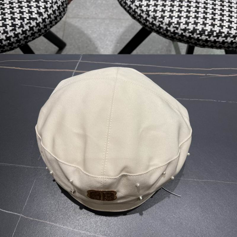 Balenciaga beret (1)